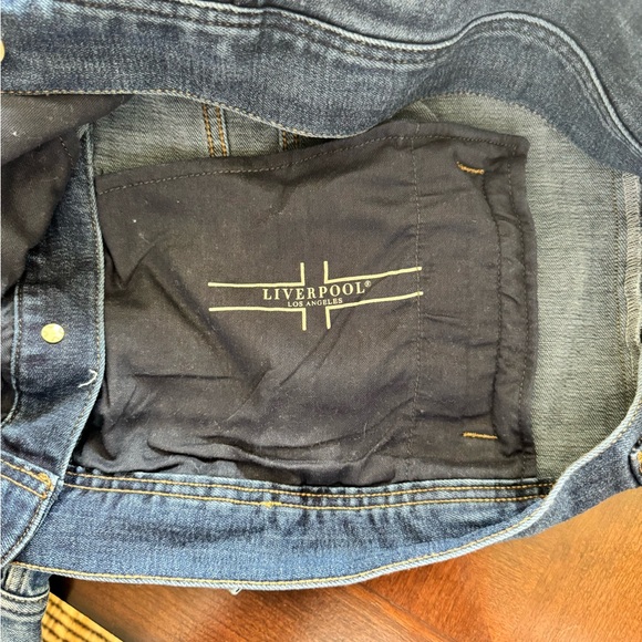NWOT Liverpool Los Angeles Classic Jean Jacket - Picture 16 of 16